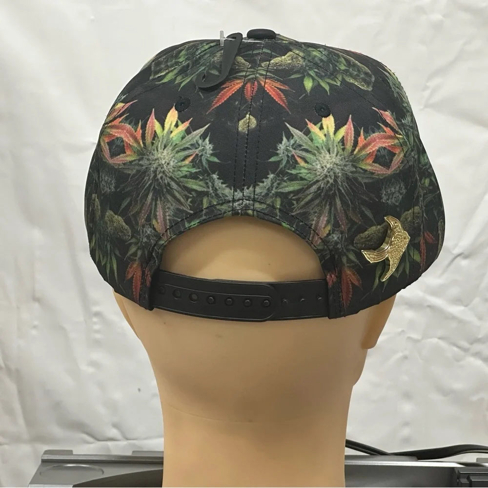 Colorful Patterned Cap - Picture 3 of 4